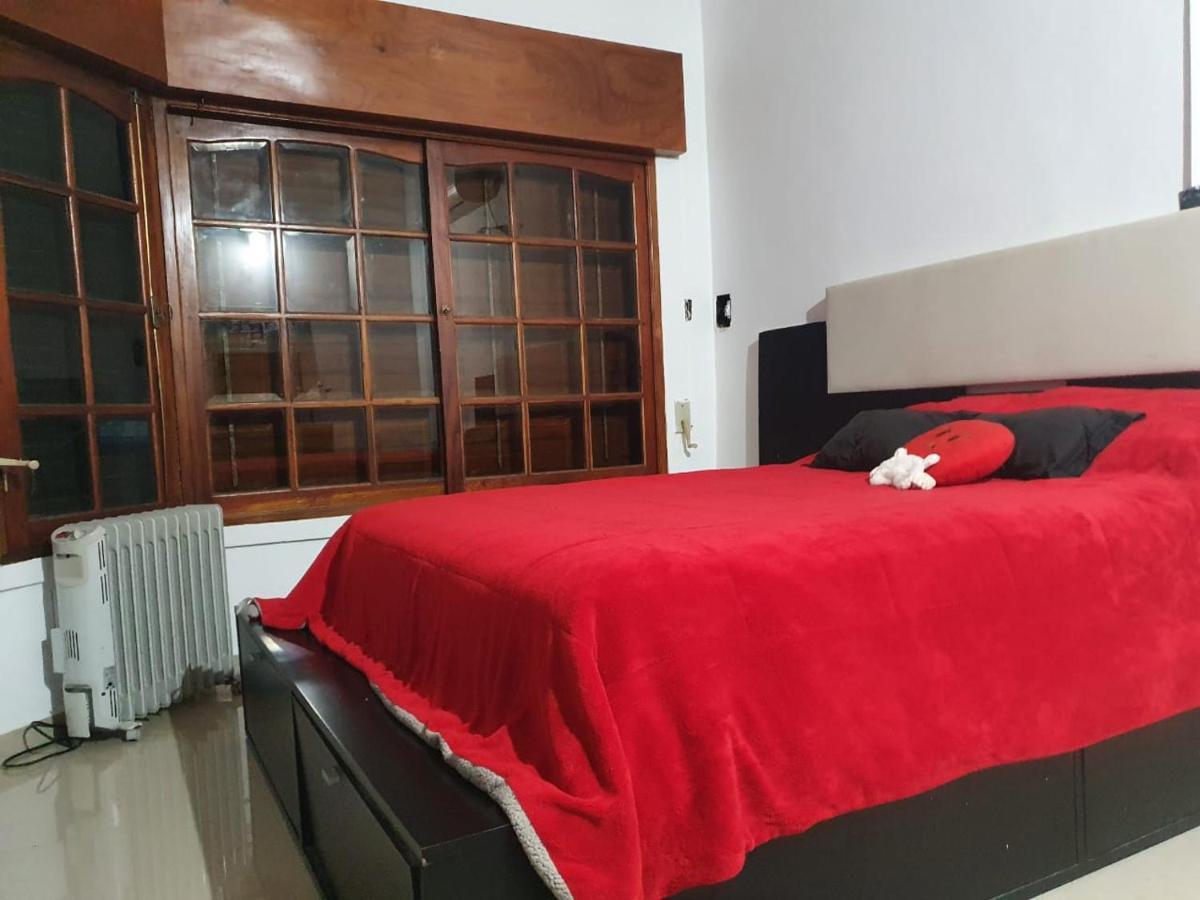Uriburu Bed & Breakfast *